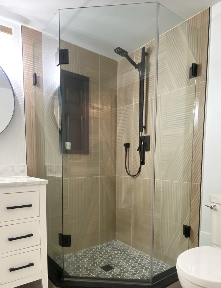 Neo-Angle Shower Doors